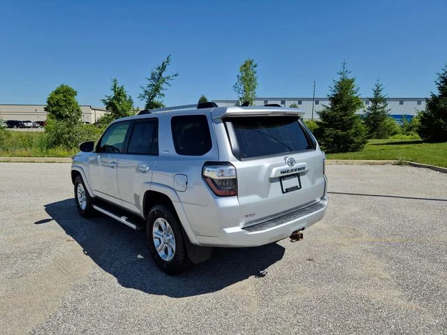 Used 2019 Silver Toyota SR5 Premium image 7