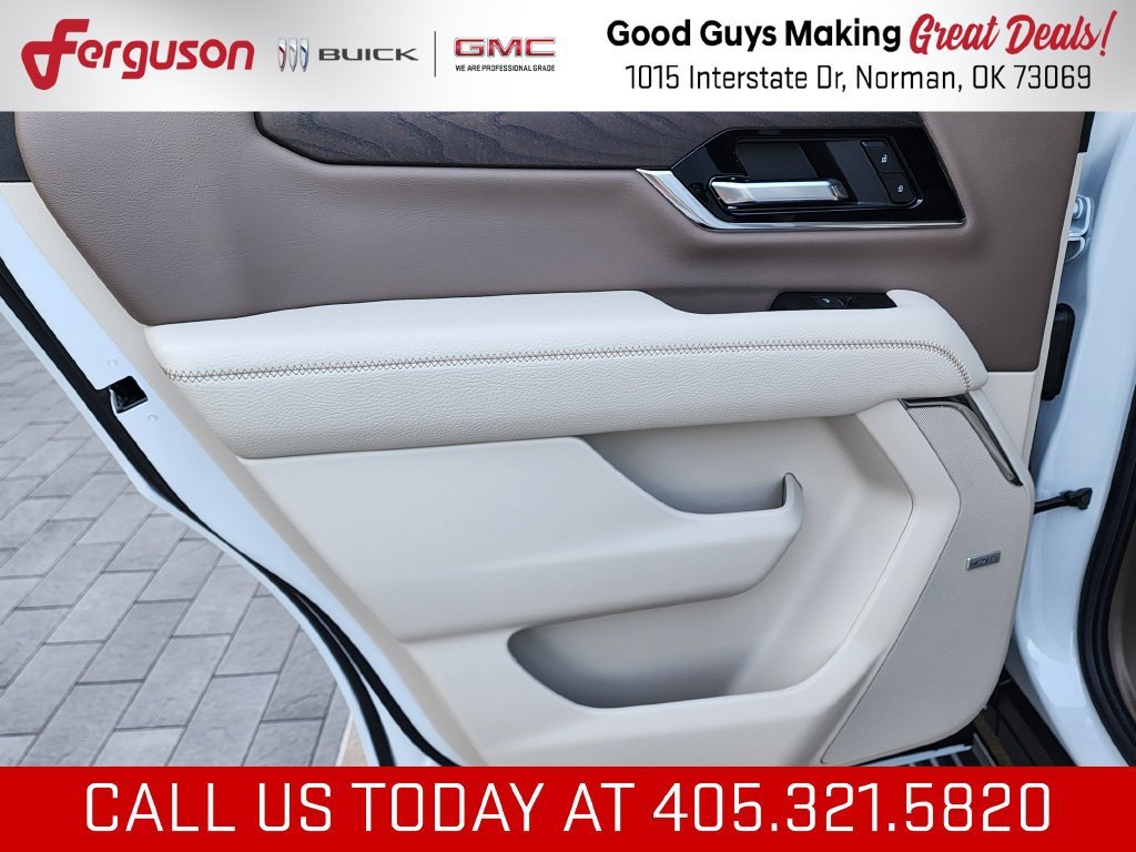 2027 GMC Yukon Denali - Photo 50