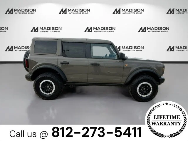 New 2025 Gray Ford Badlands image 4