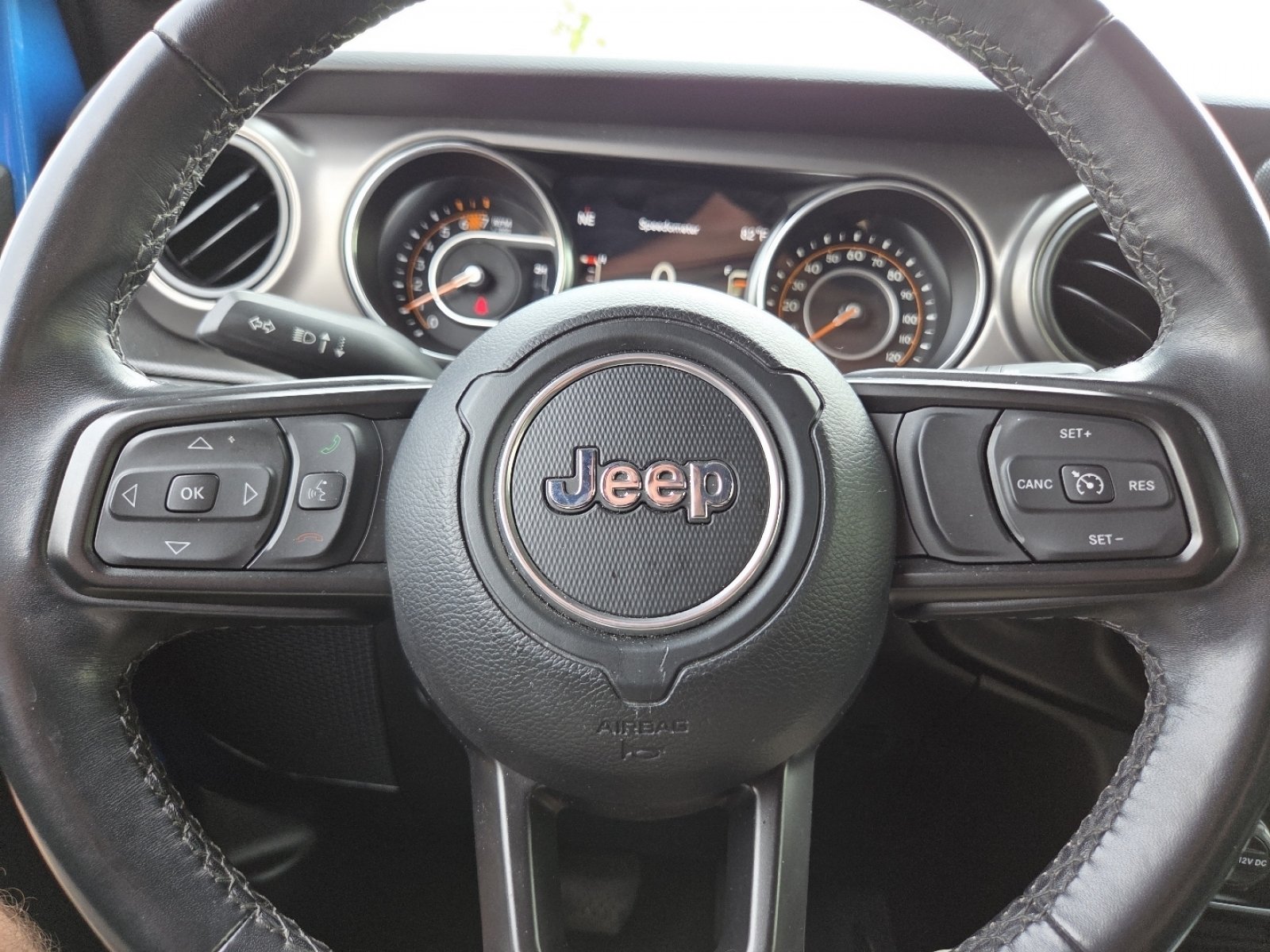Used 2021 Blue Pearl Jeep Unlimited Sport S image 30