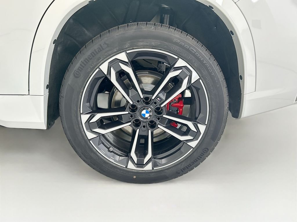New 2026 Alpine White BMW xDrive28i image 30