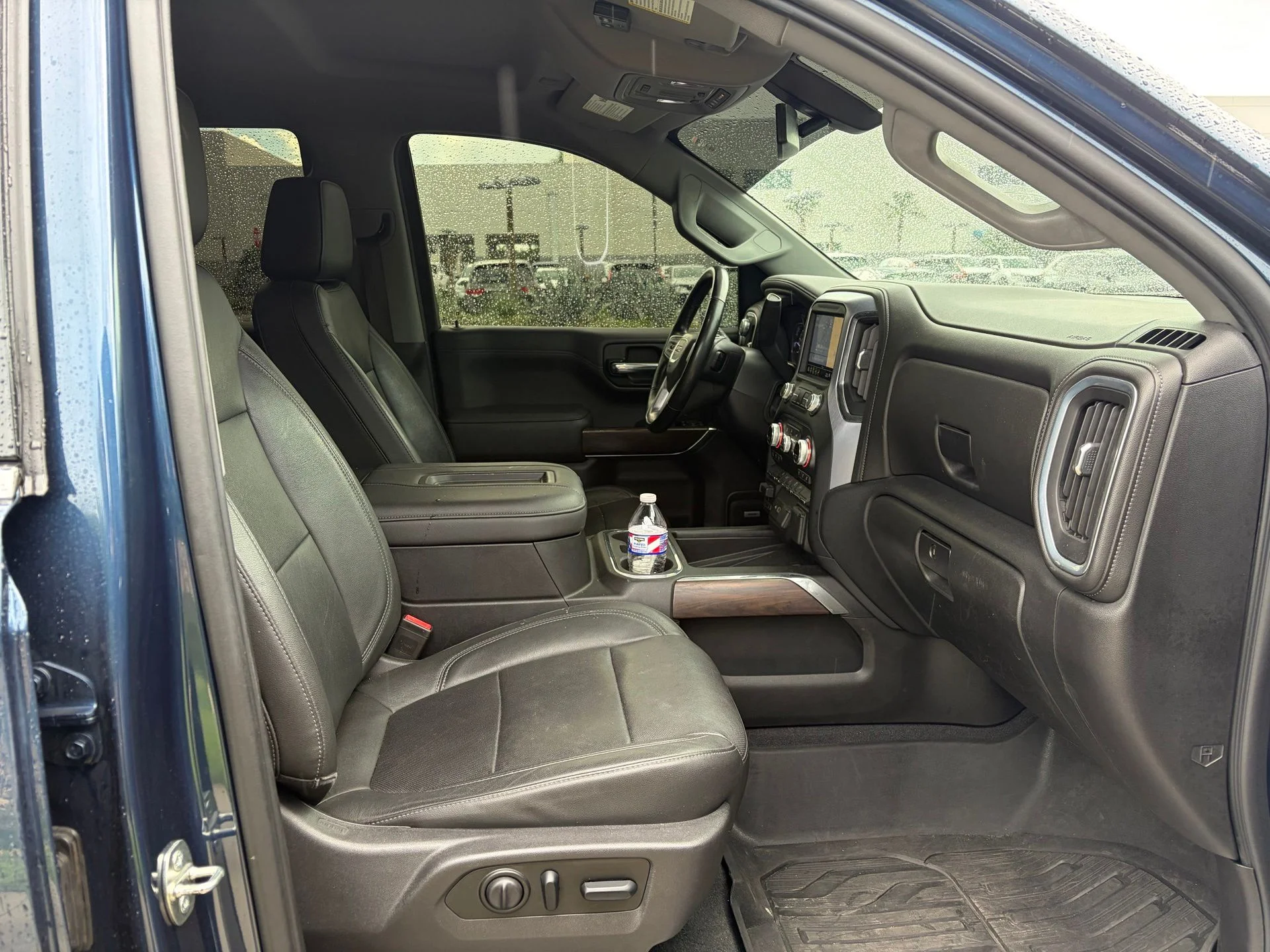 Used 2019 Pacific Blue Metallic GMC SLT image 17