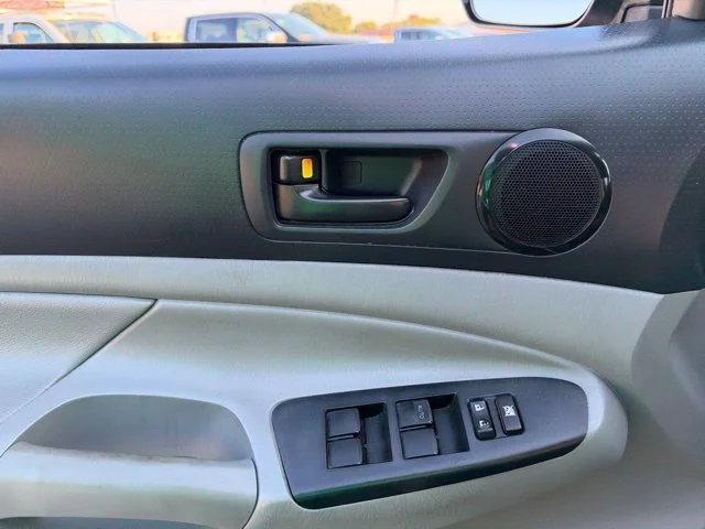 2014 Toyota Tacoma PreRunner - Photo 19