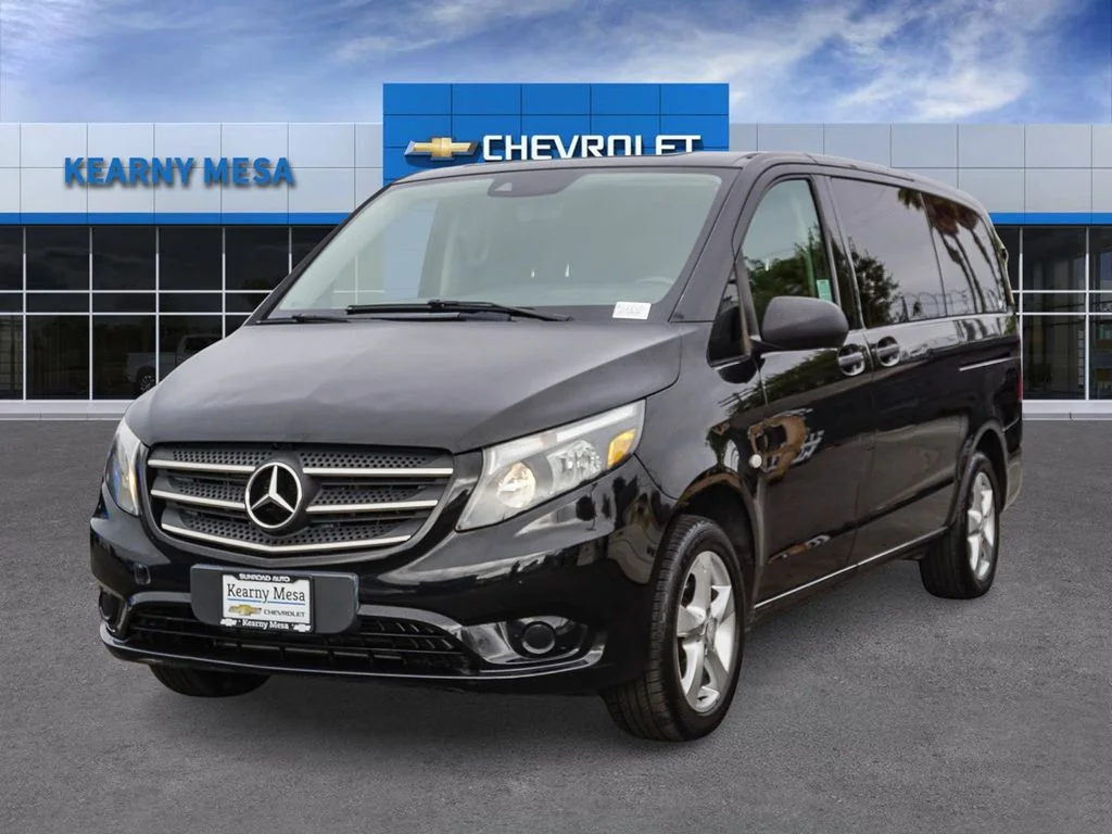 Used 2020 Black Mercedes-Benz Passenger image 3