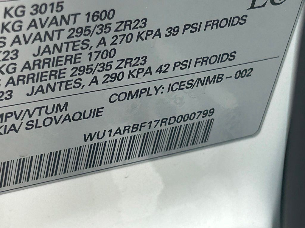 Used 2024  Audi 4.0T image 58