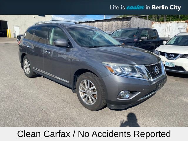 2016 Nissan Pathfinder SL