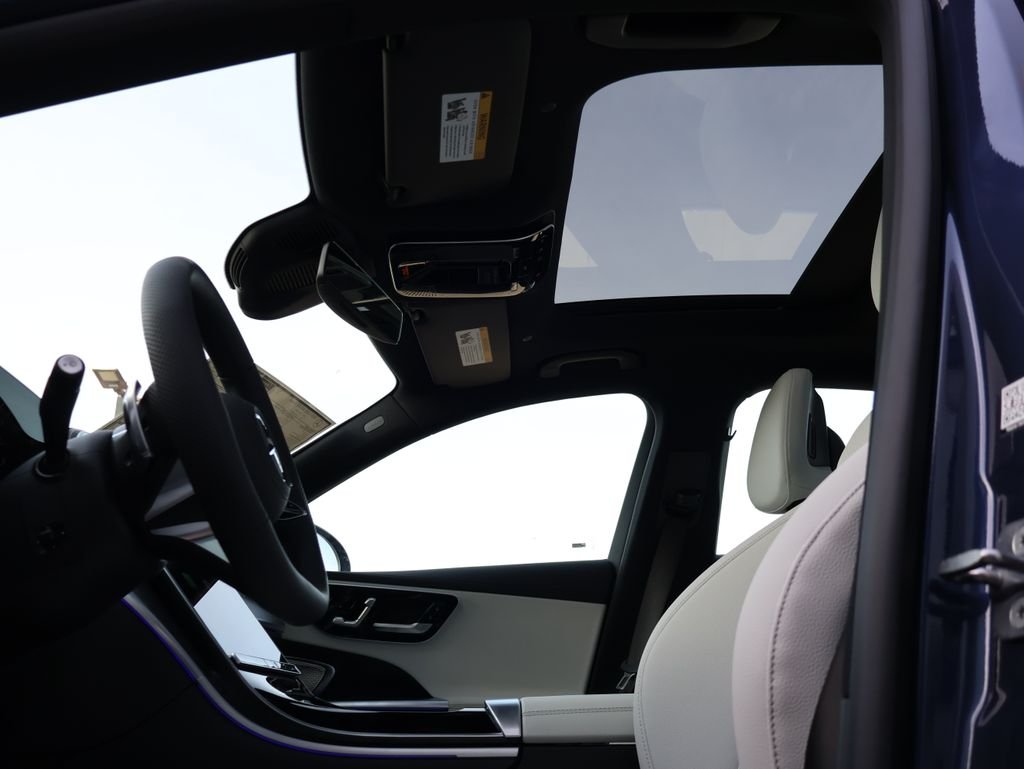 New 2026 Twilight Blue Metallic Mercedes-Benz C 300 image 40