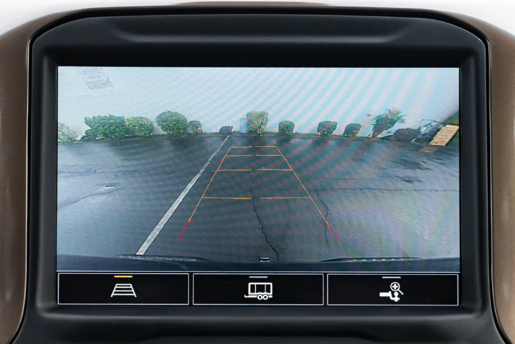 Used 2022 Northsky Blue Metallic Chevrolet High Country image 21