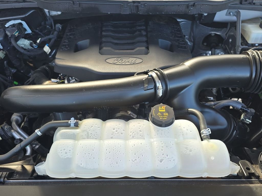 Used 2022 Silver Ford XL image 31