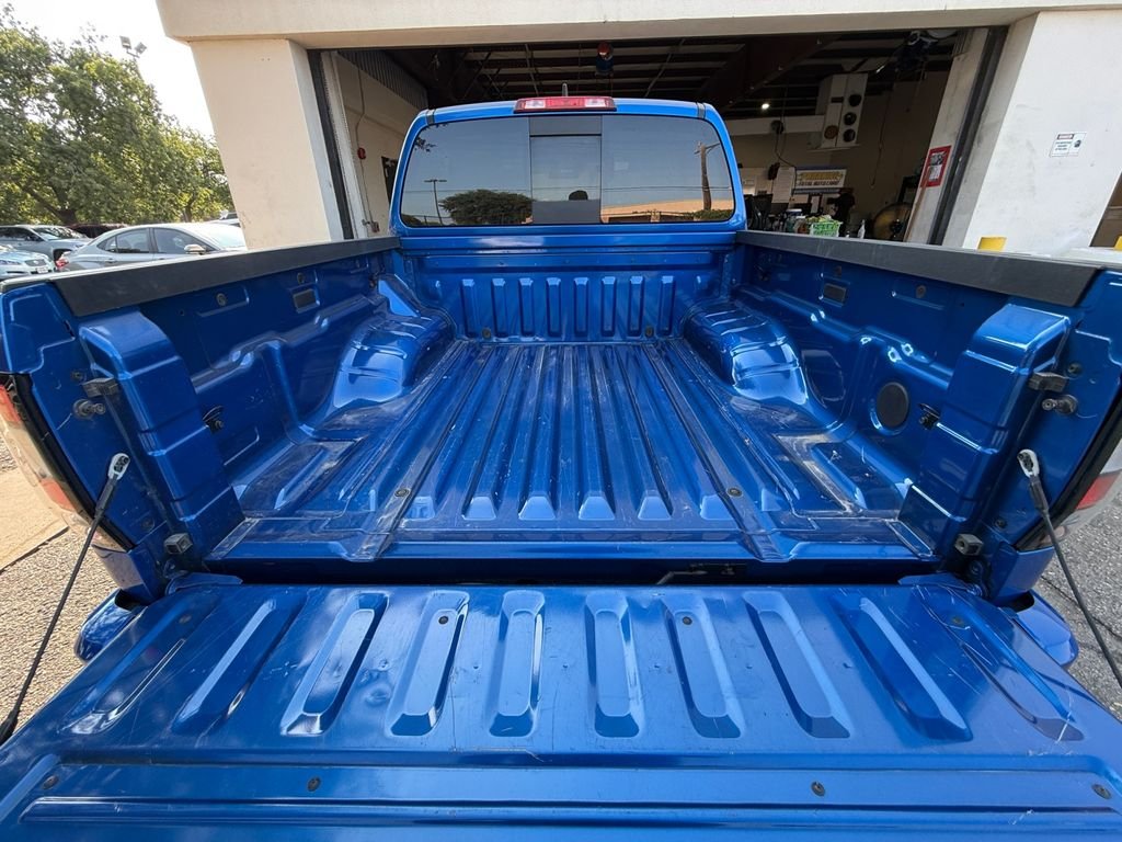 Used 2025 Blue Nissan PRO-4X image 19