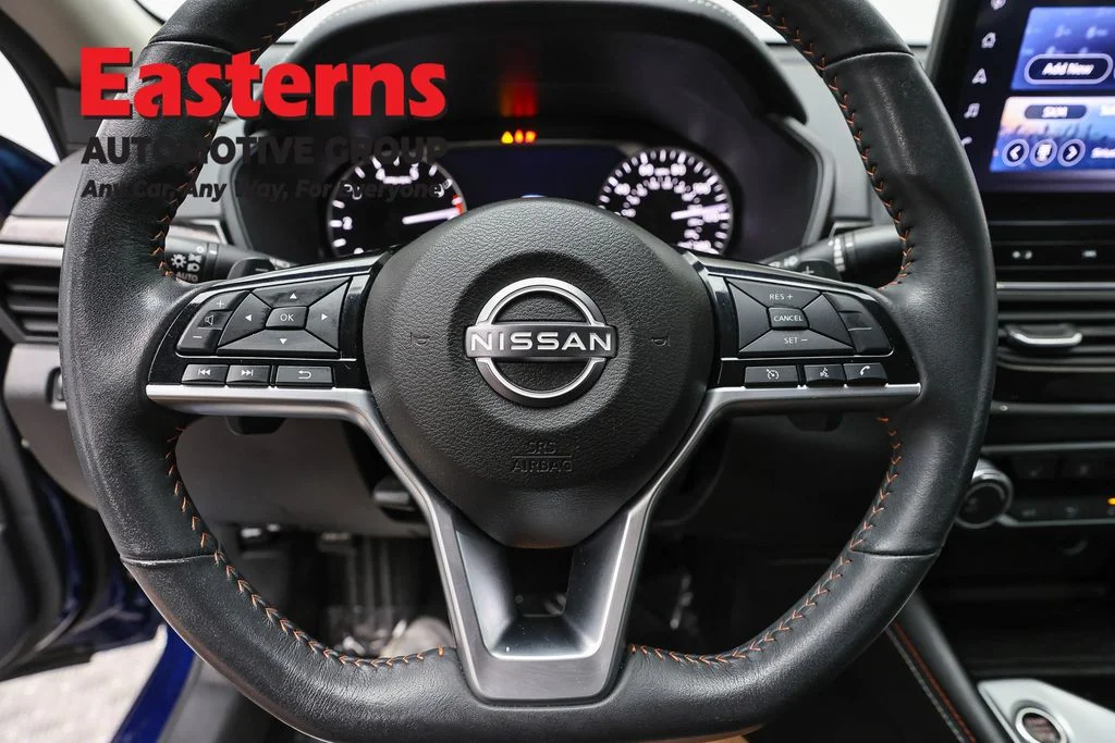 Used 2024 Blue Nissan 2.5 SR image 10