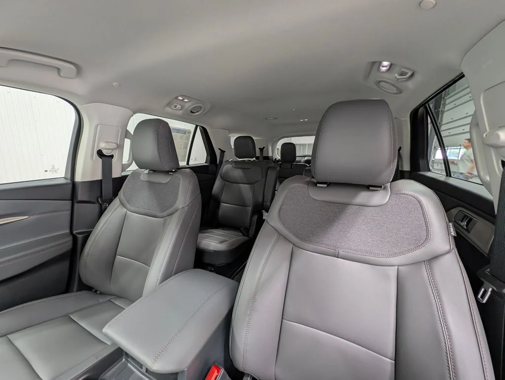 New 2026 Carbonized Gray Metallic Ford Active image 12