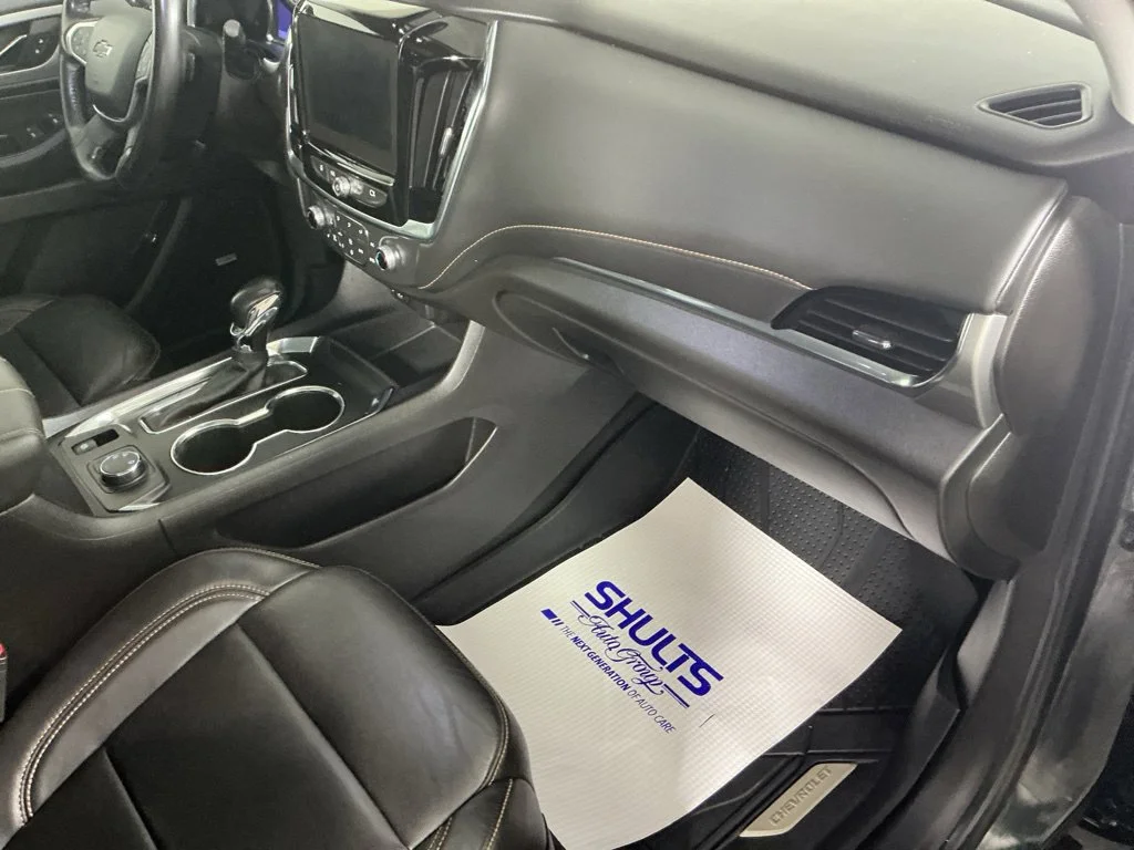 Used 2021 Gray Chevrolet RS image 20