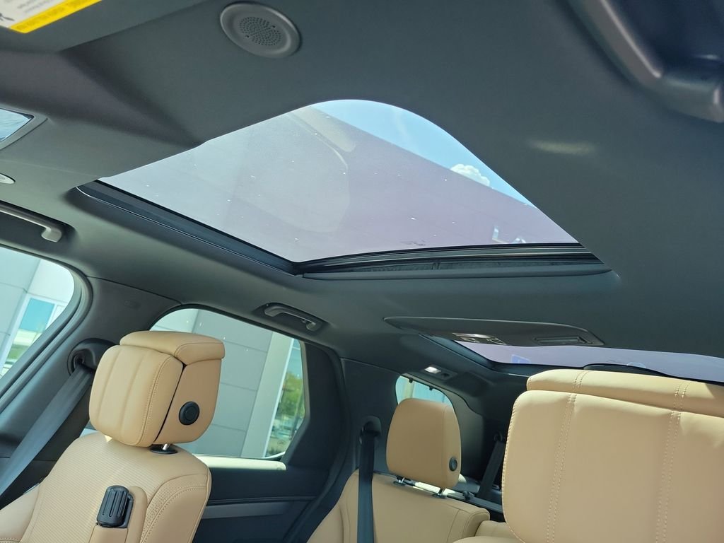 2025 Land Rover Discovery Dynamic SE - Photo 28