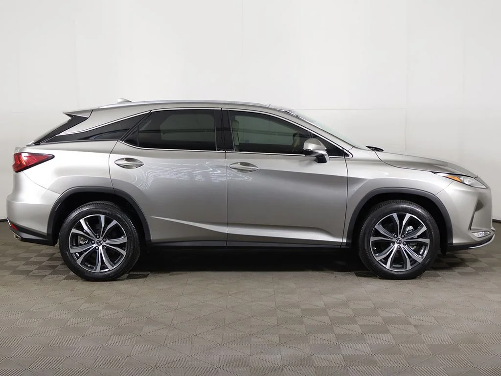 Used 2022 Silver Lexus 350 image 19