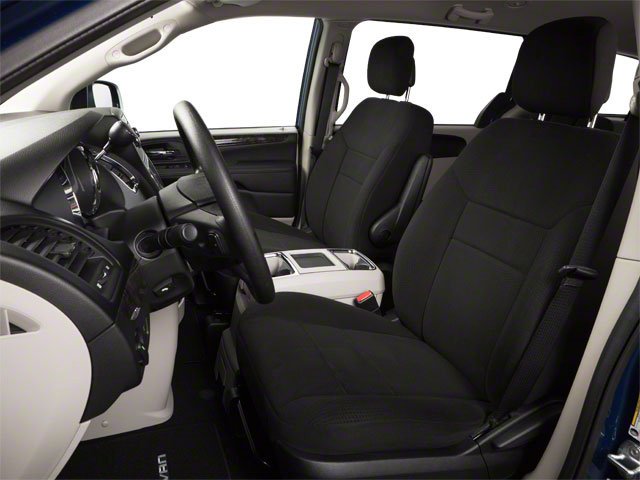Used 2011 Bright Silver Metallic Clearcoat Dodge Mainstreet image 11