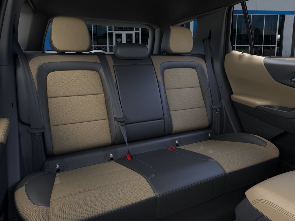 New 2027 Mosaic Black Metallic Chevrolet ACTIV image 17