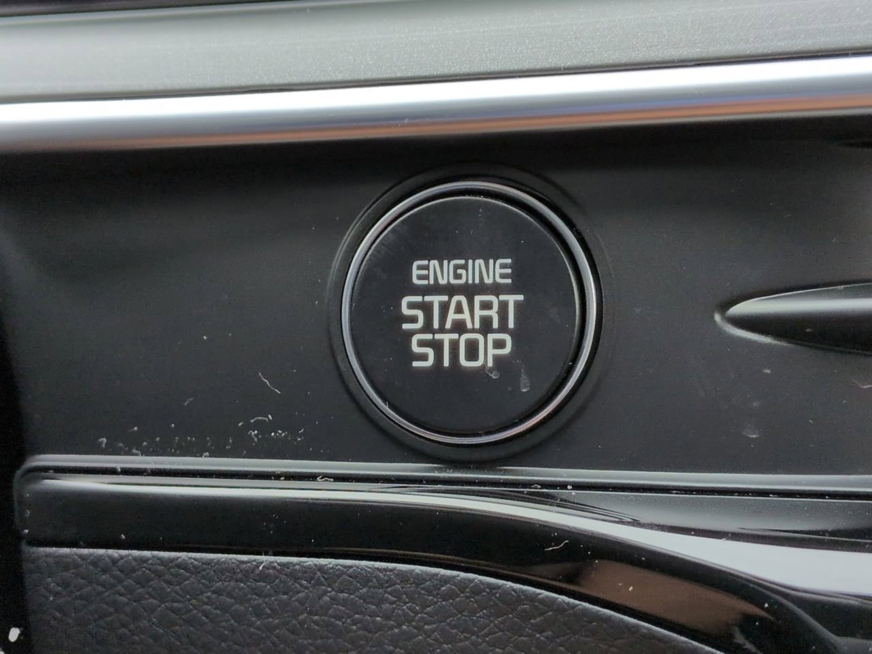 New 2026 Snow White Pearl Kia GT-Line FWD image 34