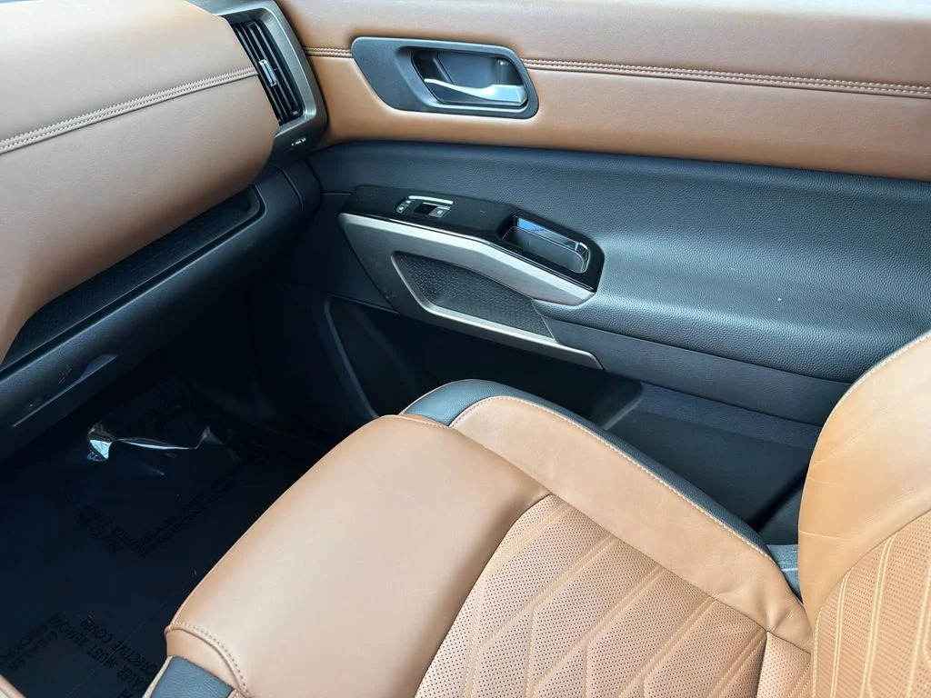 2024 Nissan Pathfinder Platinum - Photo 34