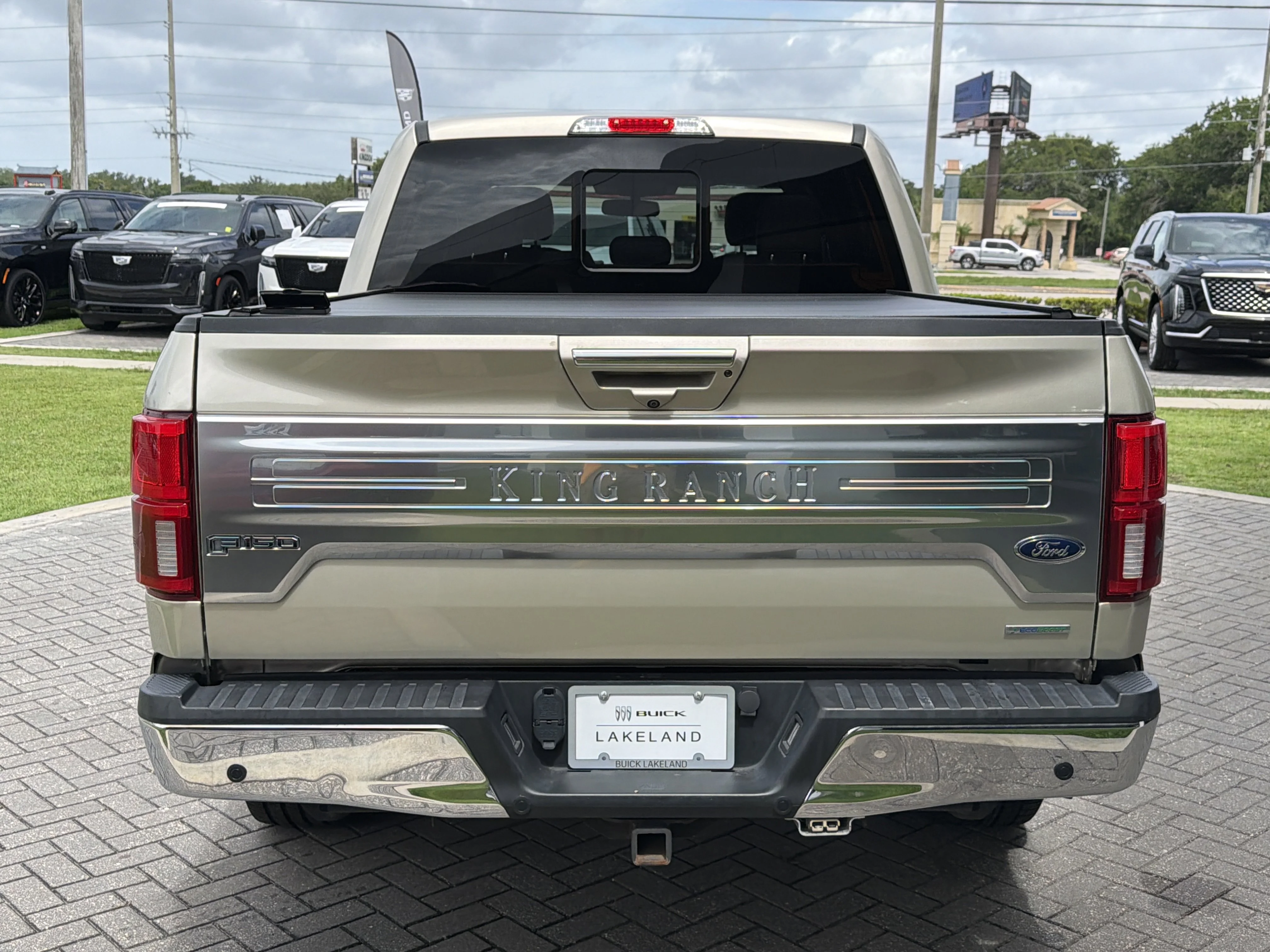 Used 2018 White Gold Ford King Ranch image 5