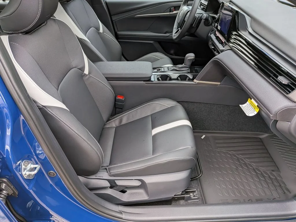 New 2026 Reservoir Blue Toyota SE image 28