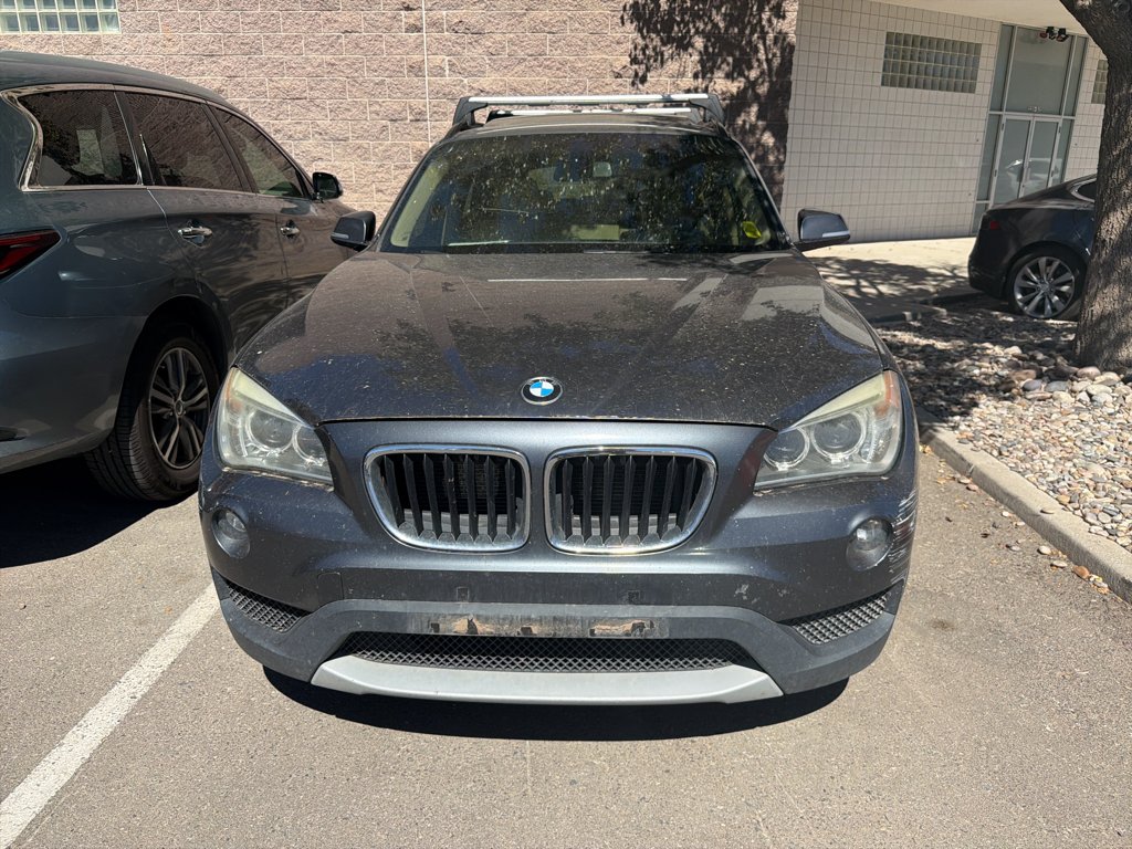 Used 2014  BMW xDrive28i image 2