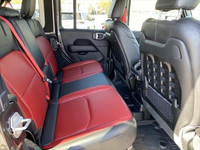 Used 2023 Granite Crystal Metallic Clearcoat Jeep Willys image 31
