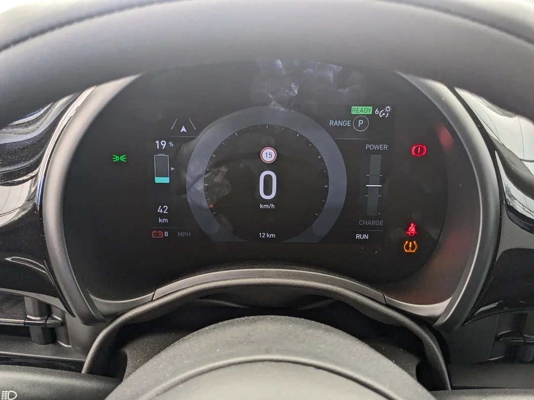 New 2026 Black FIAT Pop - - FWD - 42kWh Electric - Heated Seats - Lane Keep Assist - Rear Camera & More! image 19