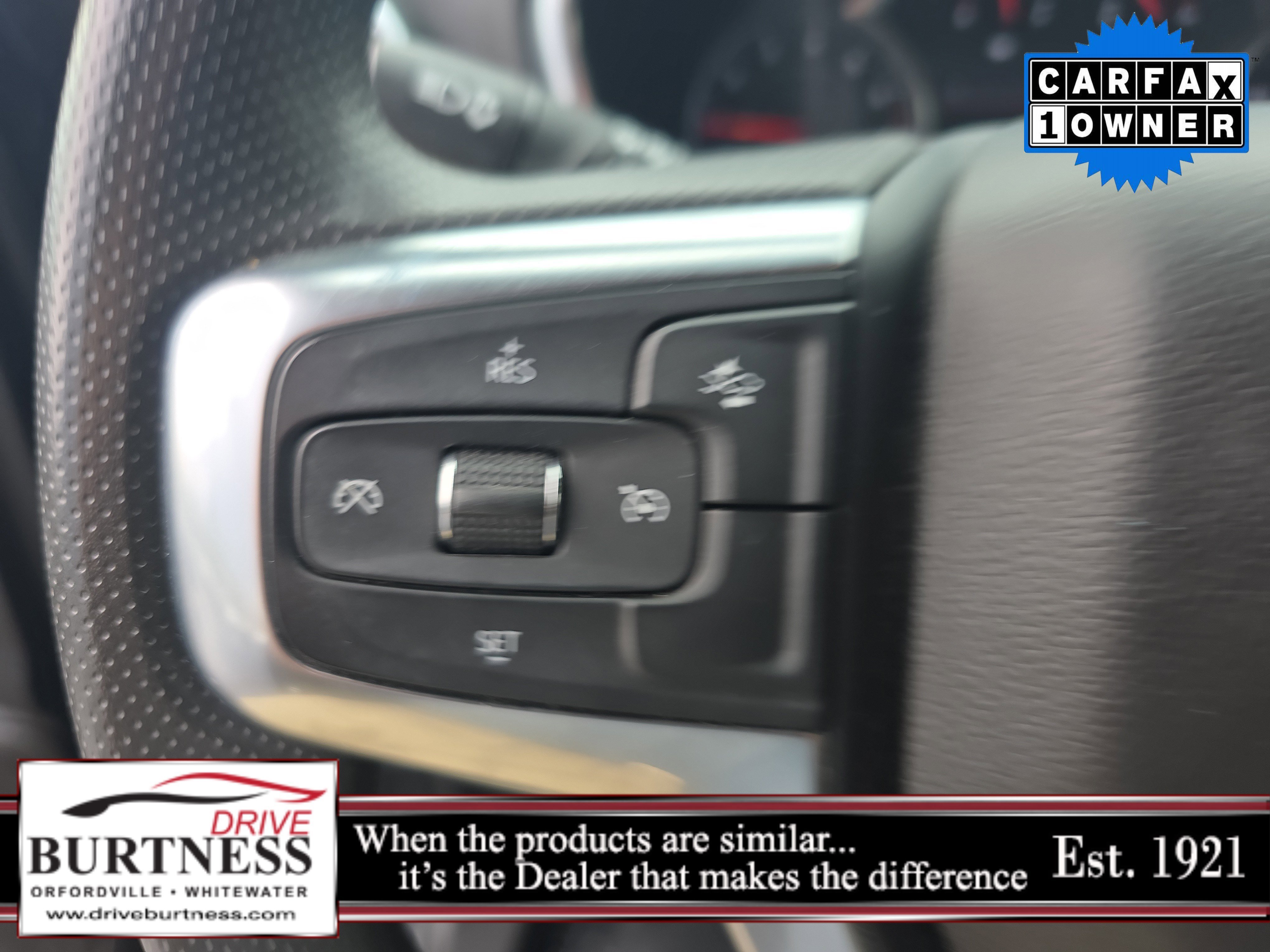 2023 Chevrolet Blazer 2LT photo 2