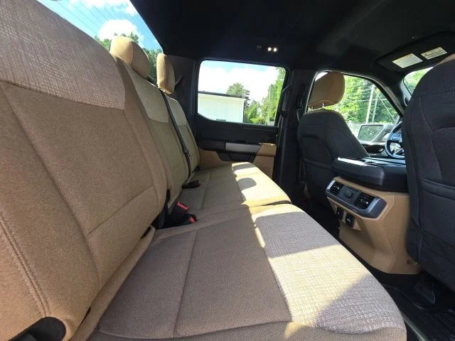 Used 2023 Gray Ford XLT image 15