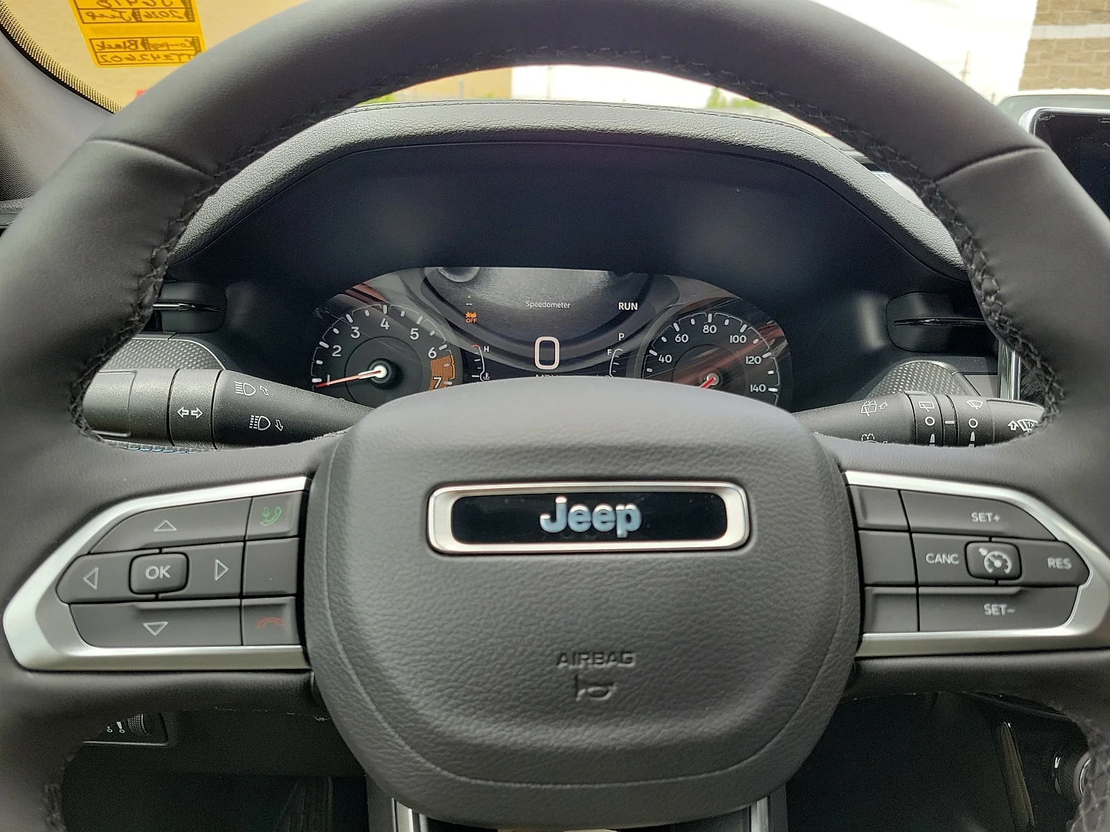 New 2026 PXJ Diamond Bla Jeep LATITUDE ALTITUDE 4X4 image 17