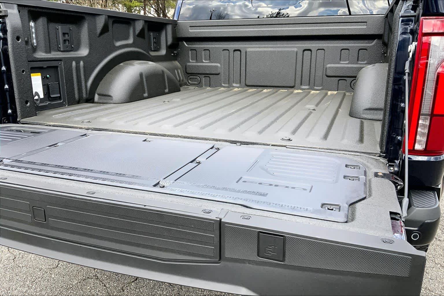 Used 2025 Antimatter Blue Metallic Ford Raptor image 53