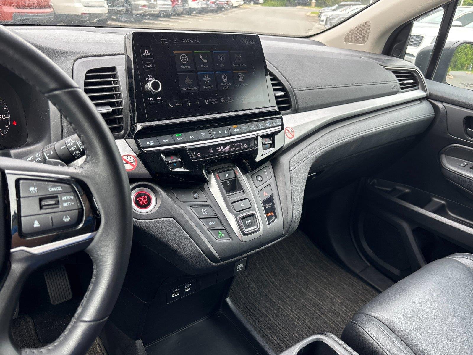 Used 2025  Honda EX-L image 27