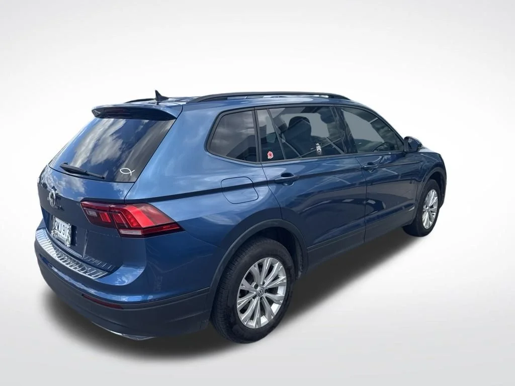Used 2020 Blue Volkswagen 2.0T S image 3