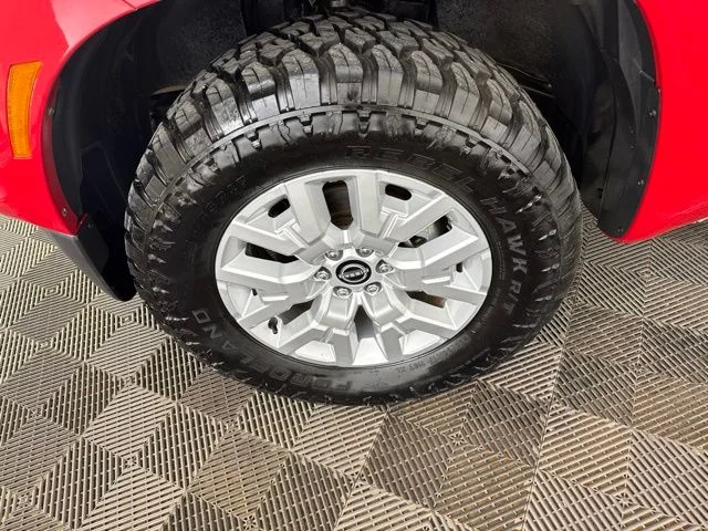 Used 2022 Red Nissan SV image 26