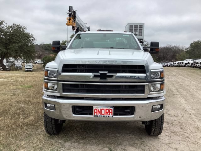 New 2024 Summit White Chevrolet Work Truck image 4
