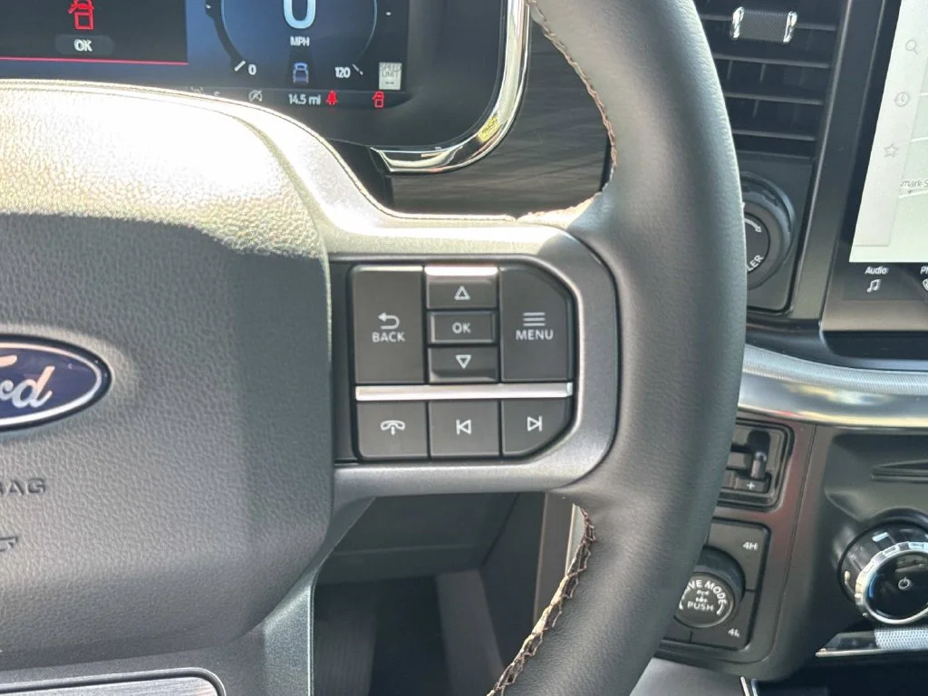 New 2026 Gray Ford Lariat image 40