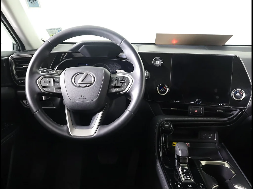Certified Used 2025 CAVIAR Lexus Premium image 8