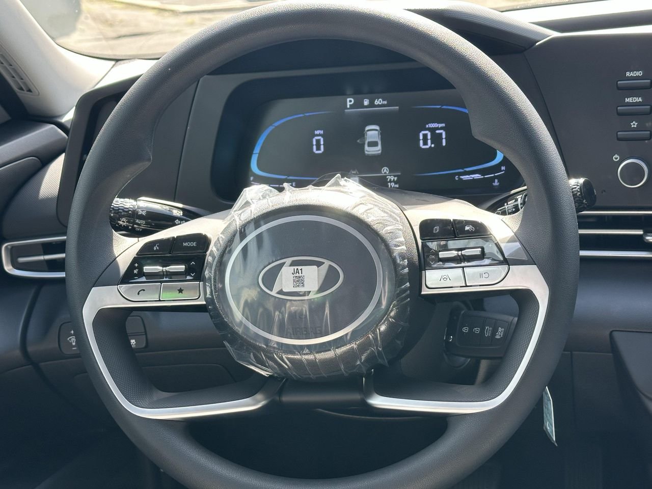 New 2026 Abyss Black Hyundai SE image 21