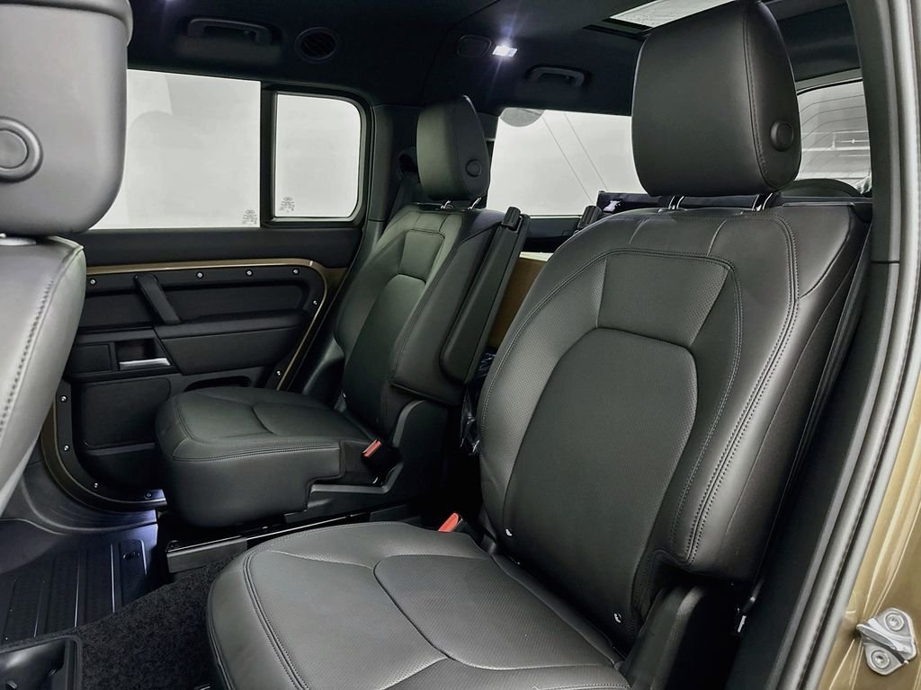New 2026 Gondwana Stone Land Rover X-Dynamic SE image 25