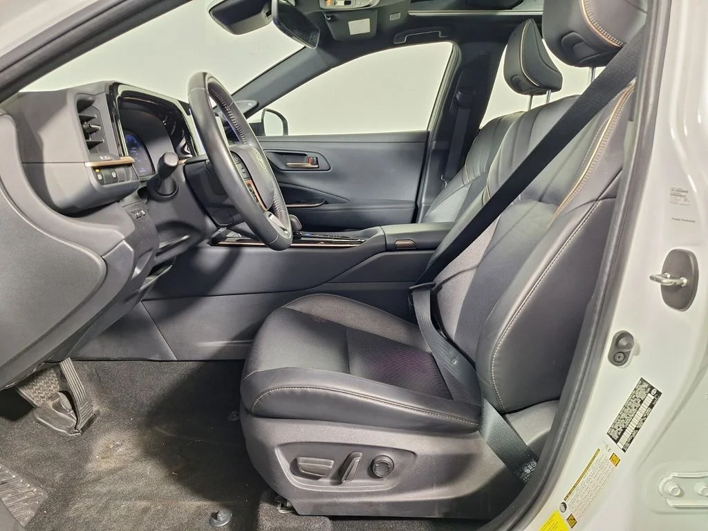Used 2024 White Toyota Limited image 12