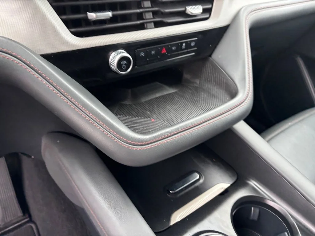 Used 2025 Gray Ford Active image 16