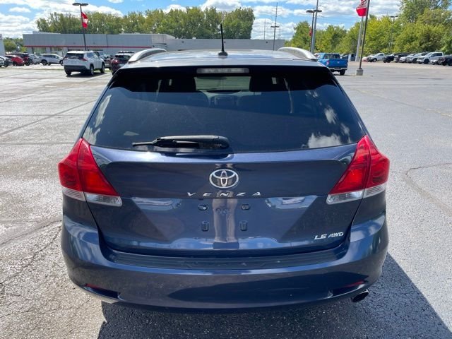 Used 2015 Beige Toyota LE image 4