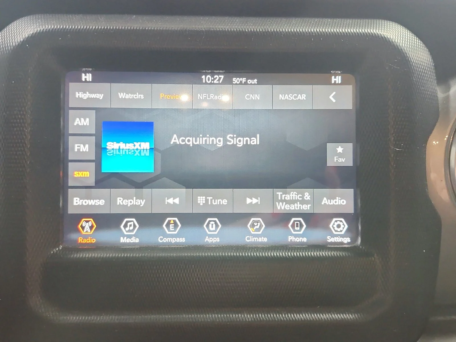 Used 2019 White Jeep Unlimited Sahara image 13