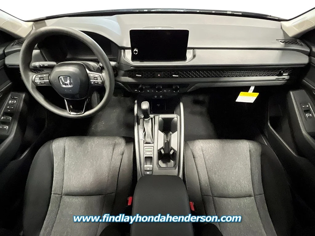 New 2026 Solar Silver Metallic Honda SE image 15