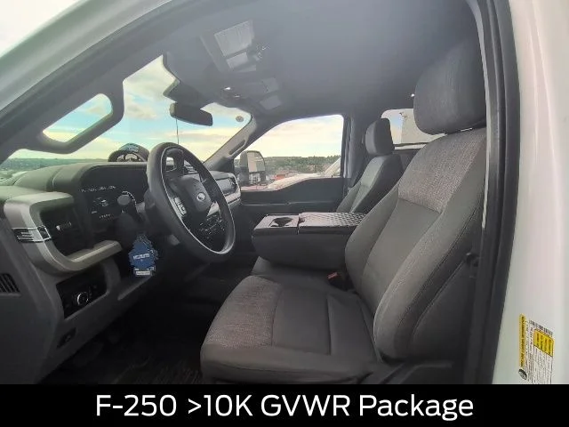 Used 2023 White Ford XLT image 12