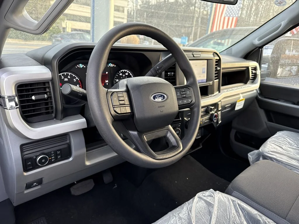 New 2025 White Ford XL image 9