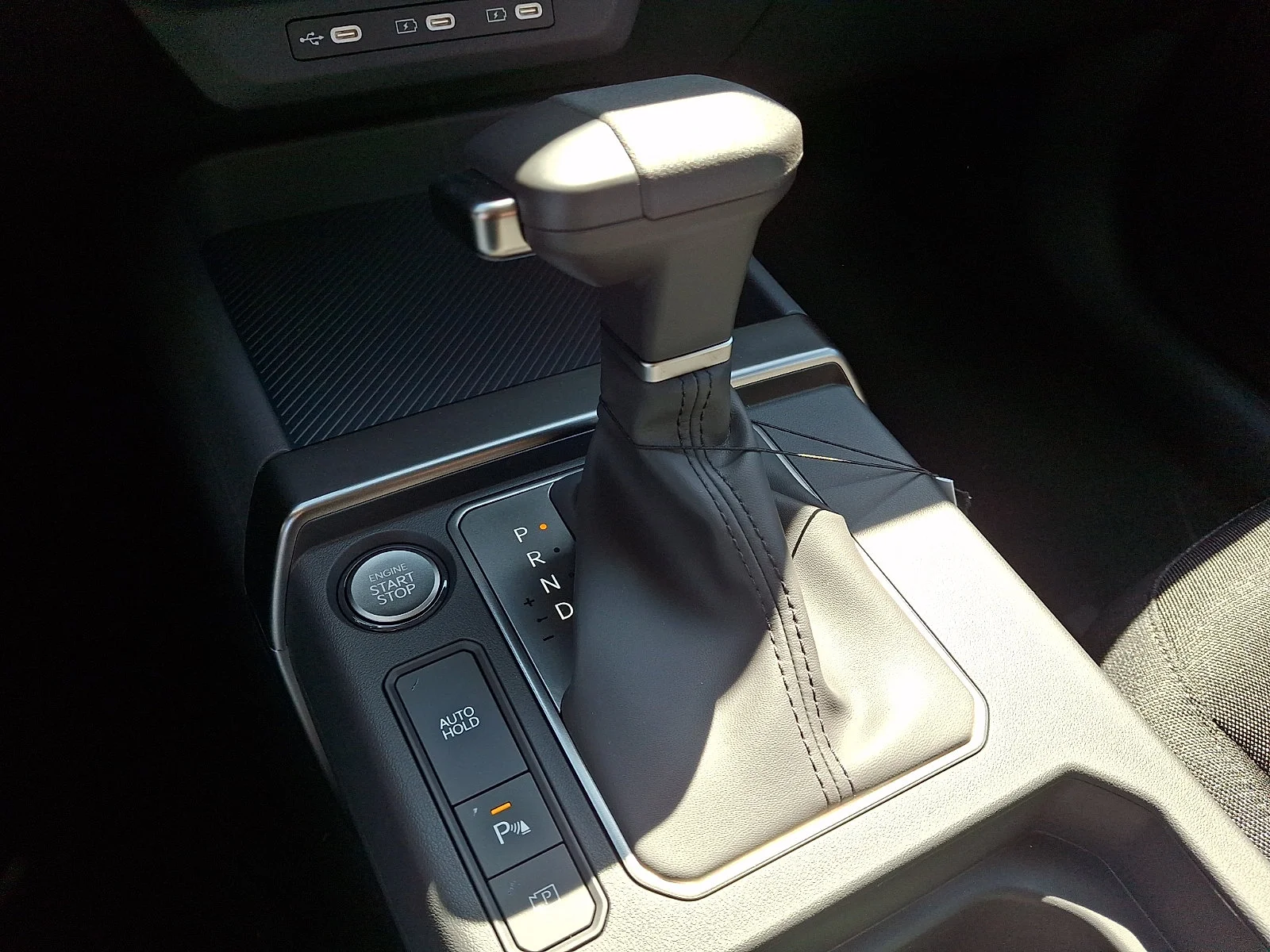 New 2027 White Kia LX image 13