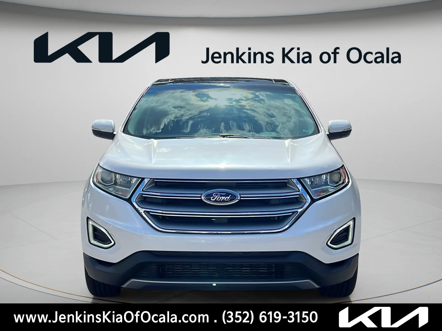 Used 2017 White Platinum Clearcoat Metallic Ford SEL image 8