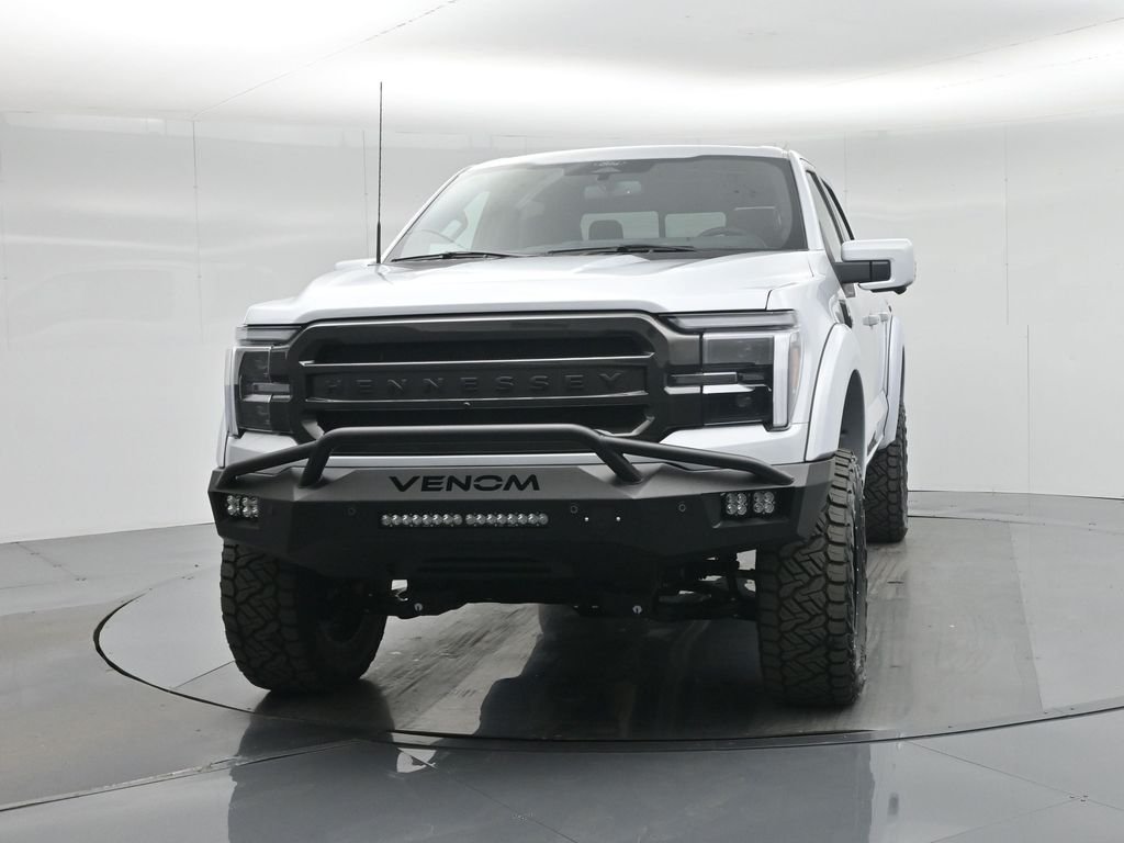 New 2025 Space White Metallic Ford Lariat image 58